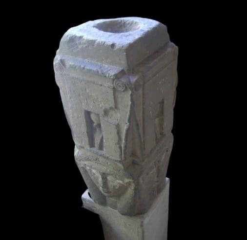 قطع أثرية 