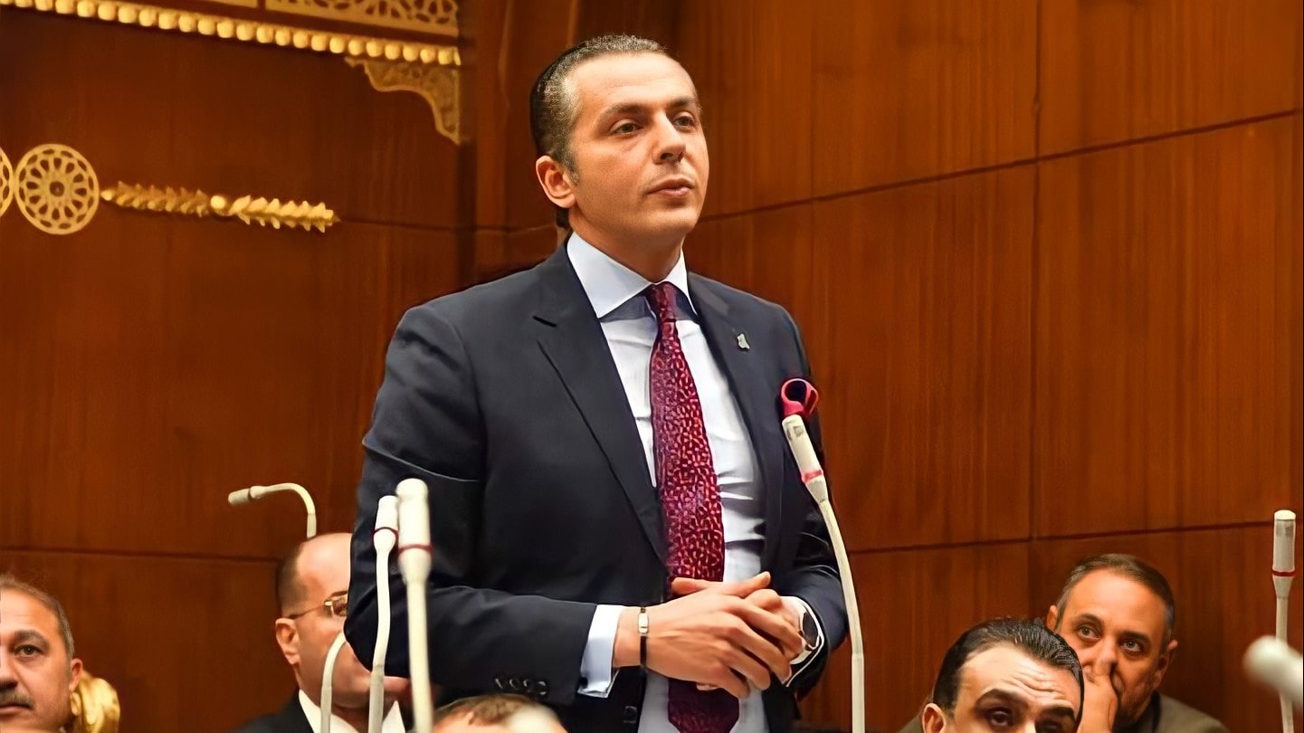 النائب أحمد عبد الجواد