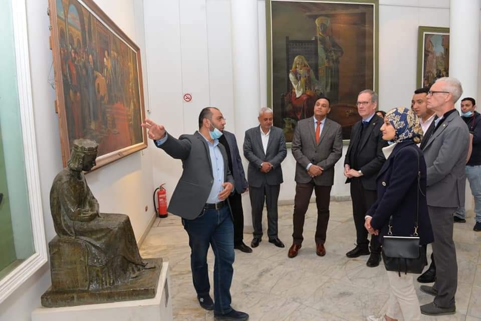 السفير السويدى بالقاهرة يزور دار ابن لقمان بالمنصورة 