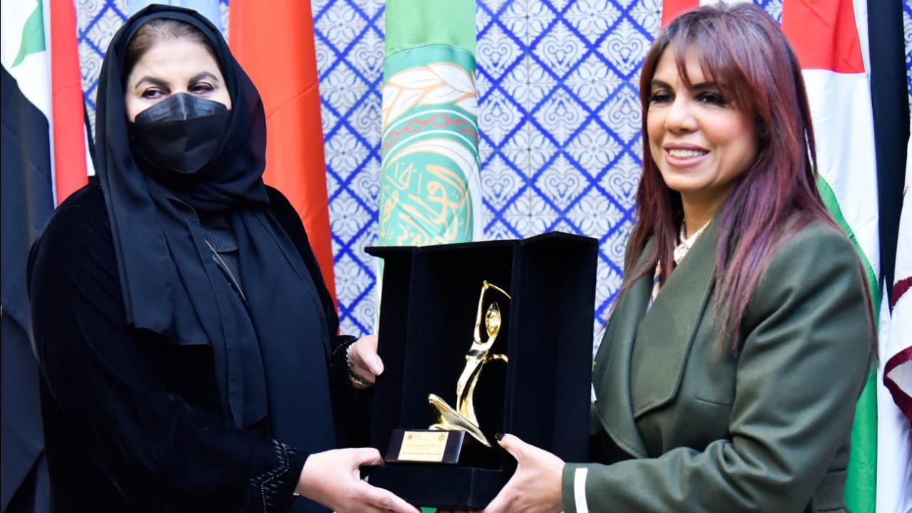 تكريم رندا رزق