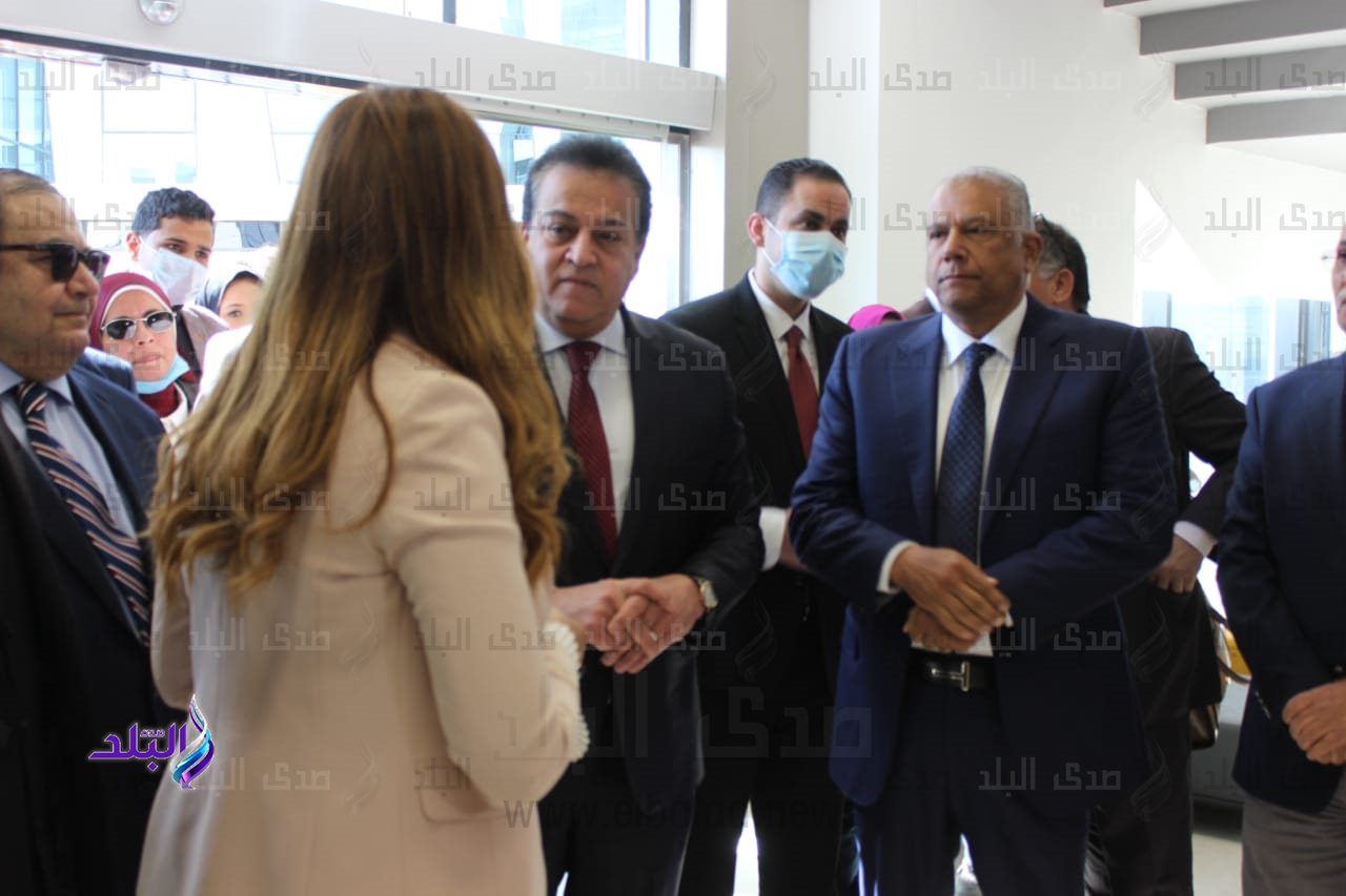 انطلاق جولة وزير التعليم العالي بتفقد أفرع الجامعات الأجنبية في العاصمة الإدارية