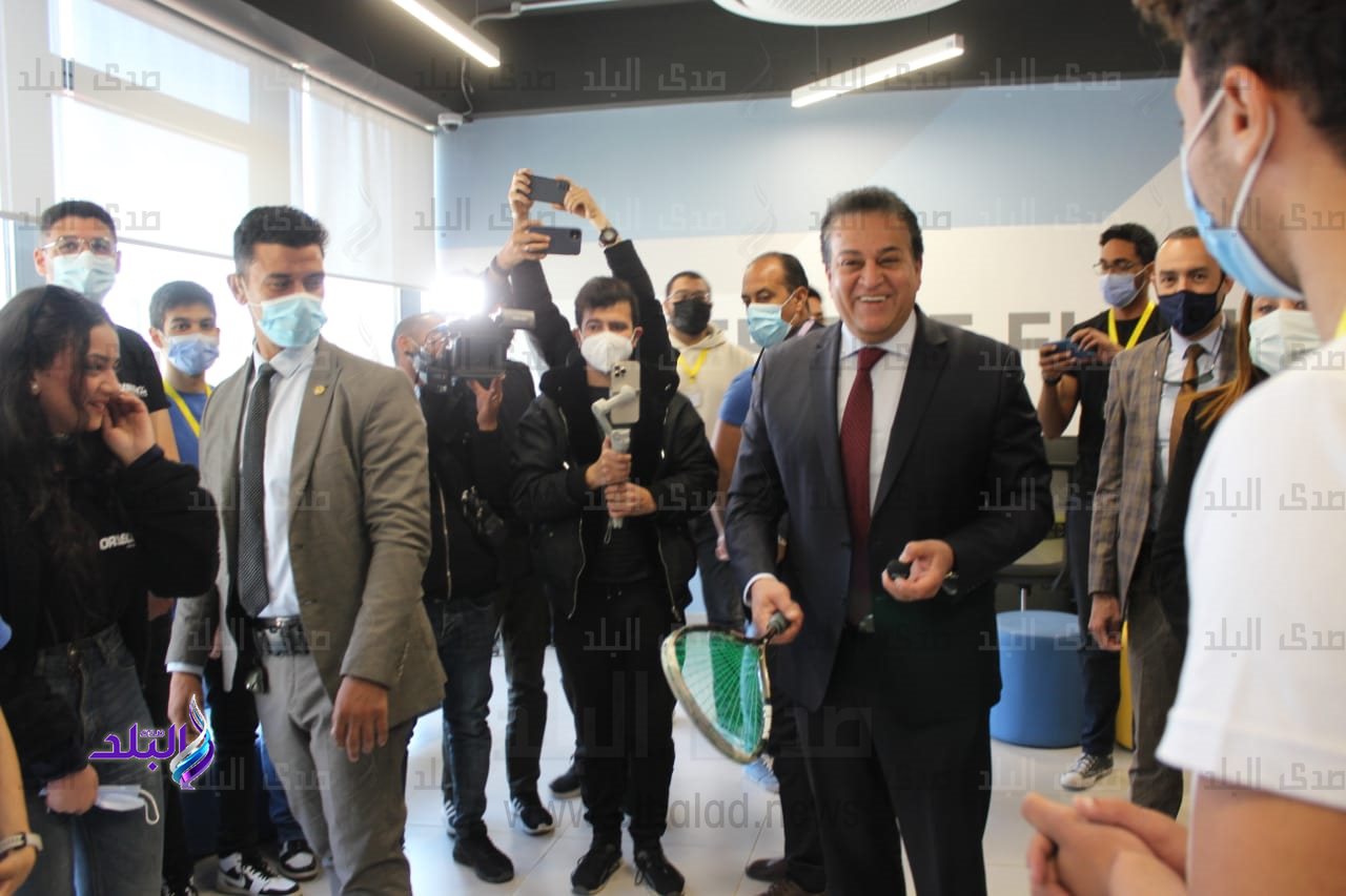انطلاق جولة وزير التعليم العالي بتفقد أفرع الجامعات الأجنبية في العاصمة الإدارية
