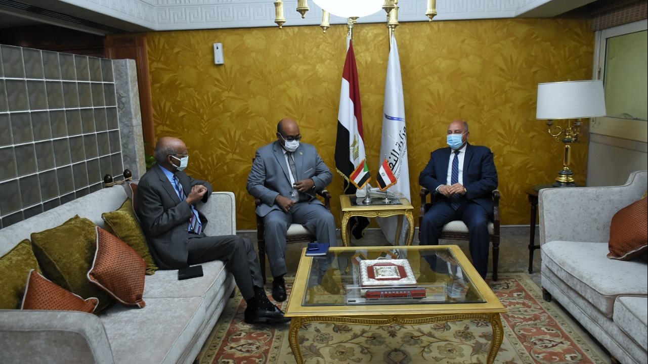 لقاء وزير النقل اليوم 