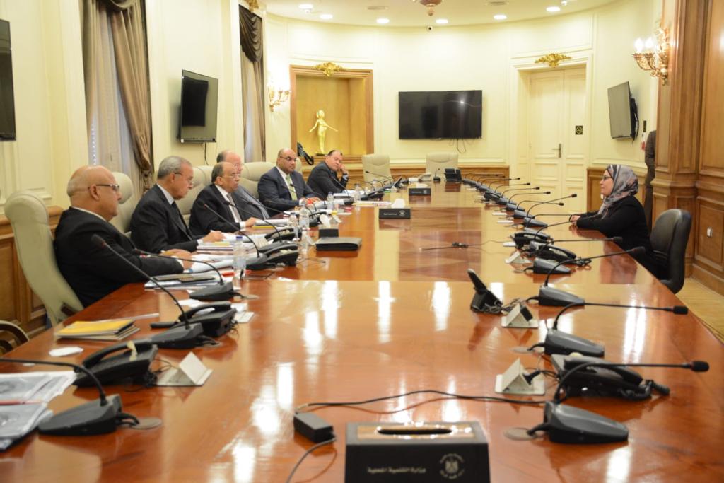 لجنة اختيار قيادات الإدارة المحلية 