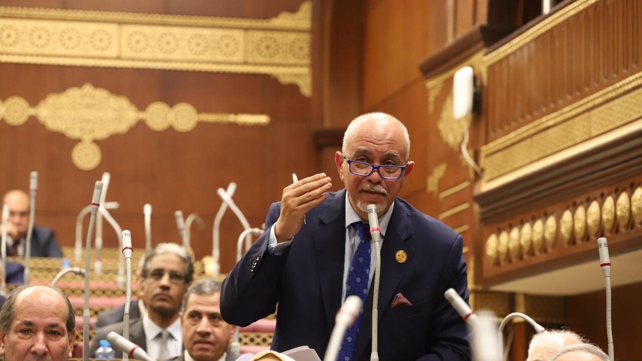  حازم الجندي ، عضو مجلس الشيوخ 