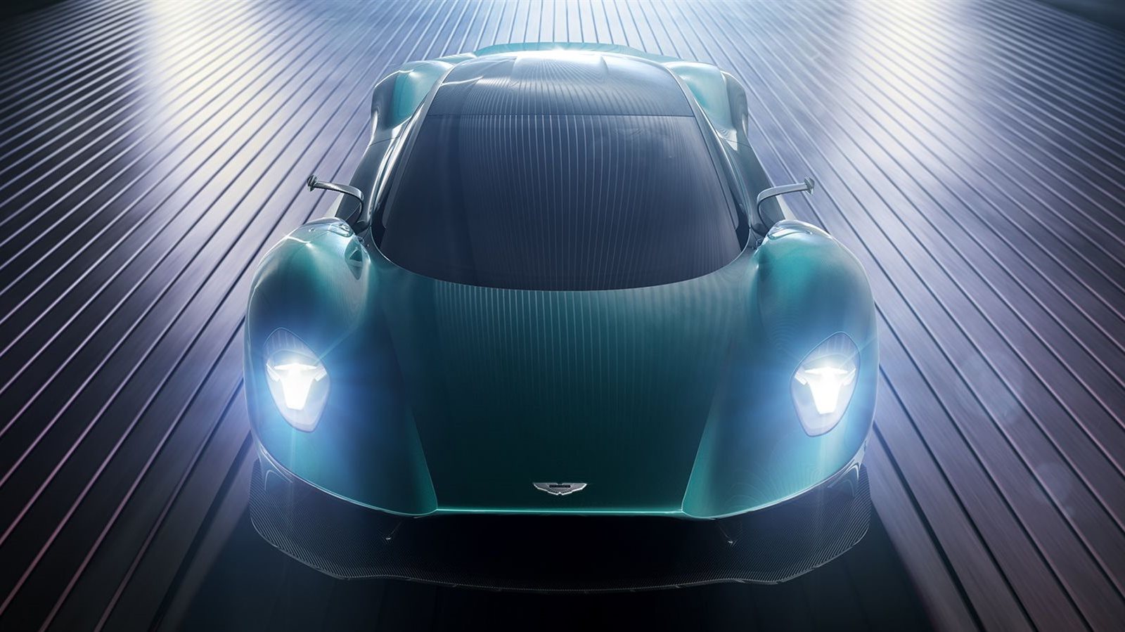 أستون مارتن فانكويش