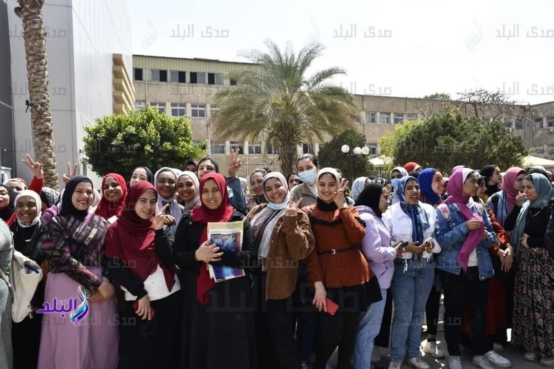 كلية البنات جامعة عين شمس تحتفل  بيوم اليتيم