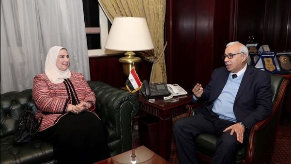 وزيرة التضامن الاجتماعي 
