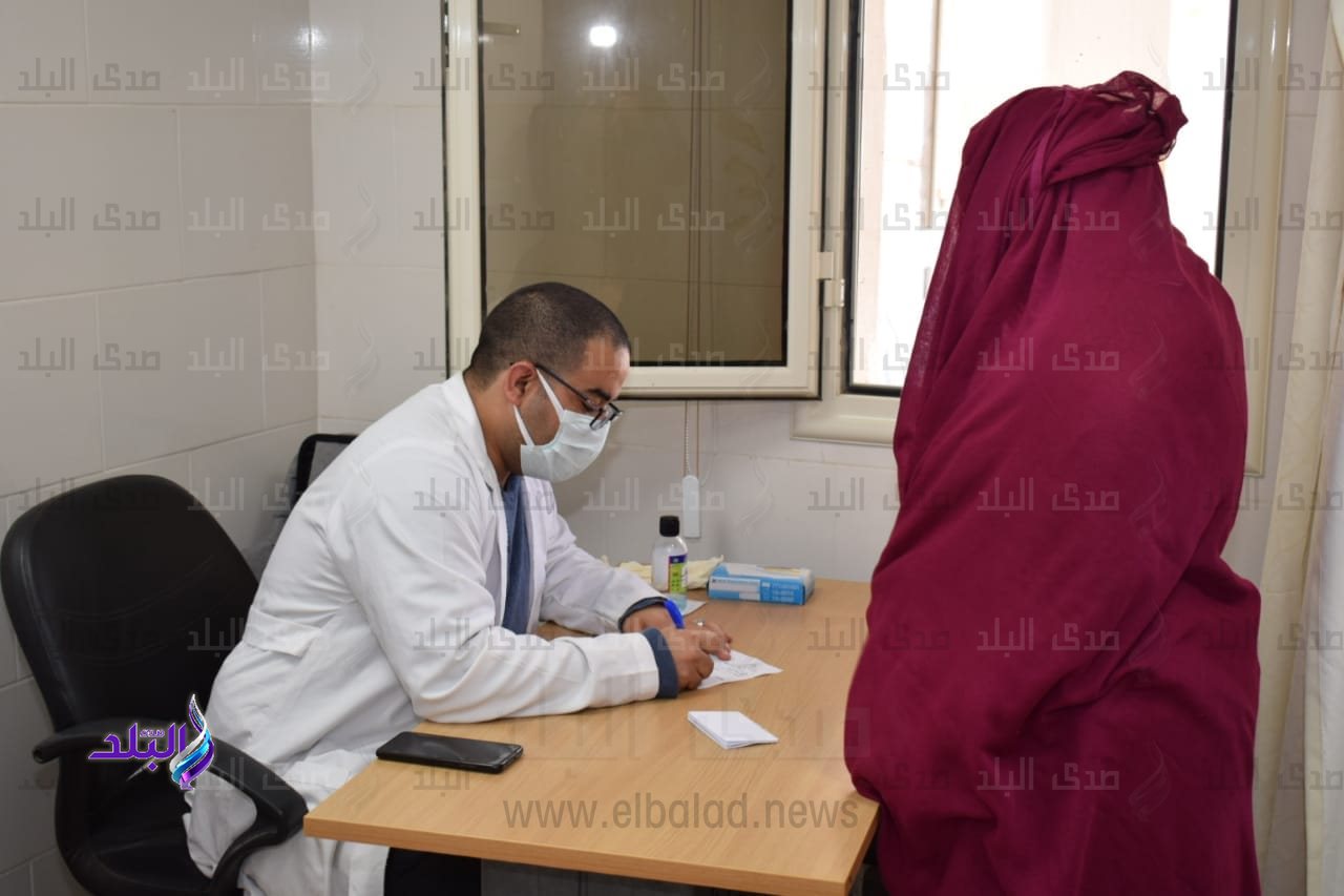 زيارة قافلة جامعة عين شمس التنموية الشاملة لمحافظة البحر الأحمر