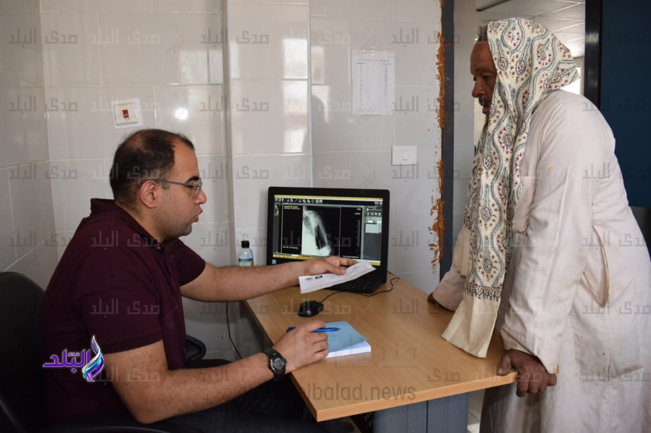 زيارة قافلة جامعة عين شمس التنموية الشاملة لمحافظة البحر الأحمر