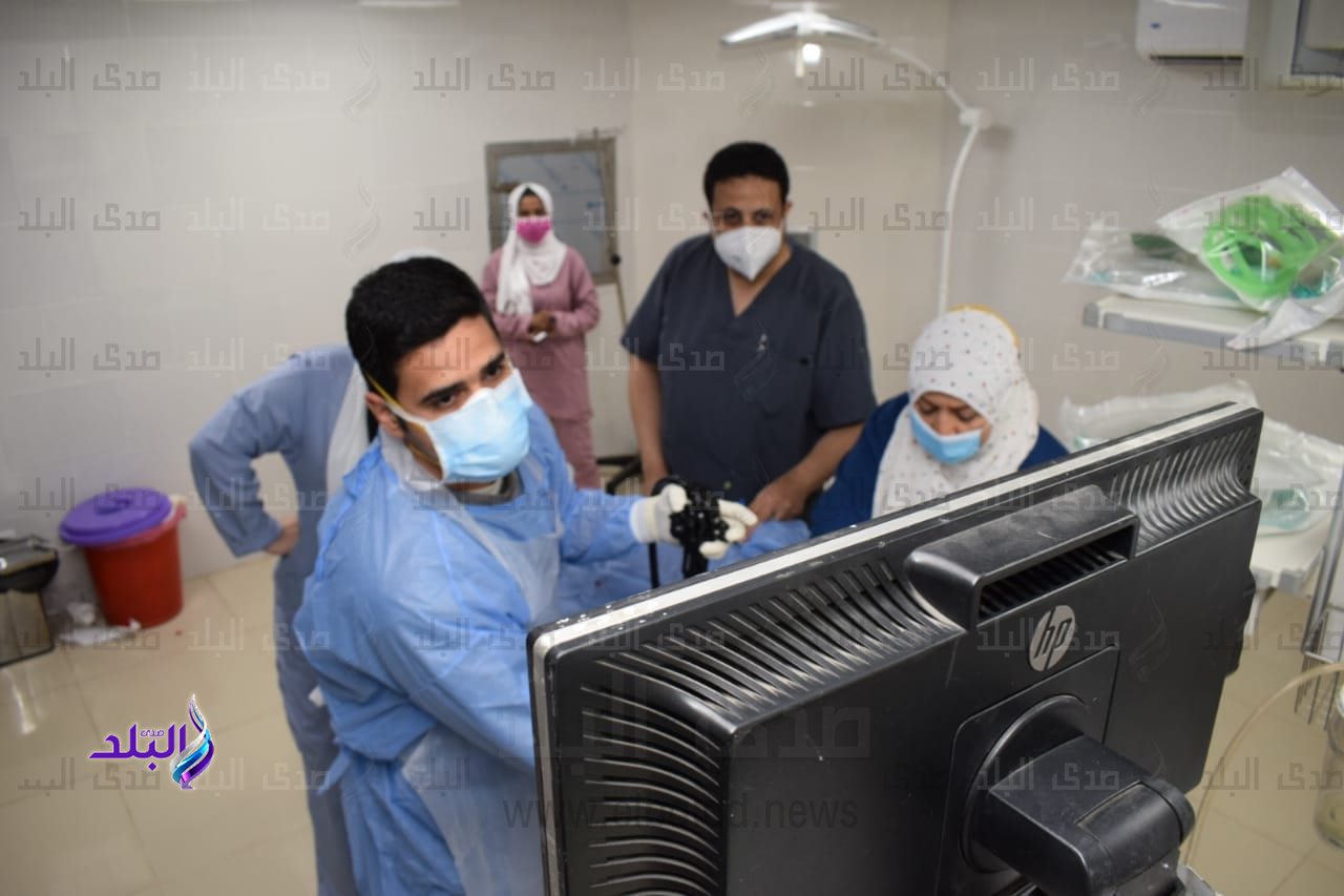 زيارة قافلة جامعة عين شمس التنموية الشاملة لمحافظة البحر الأحمر