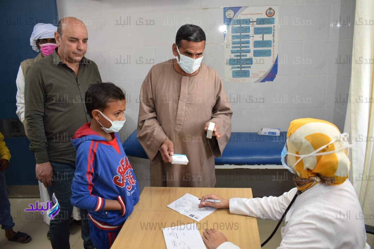 زيارة قافلة جامعة عين شمس التنموية الشاملة لمحافظة البحر الأحمر