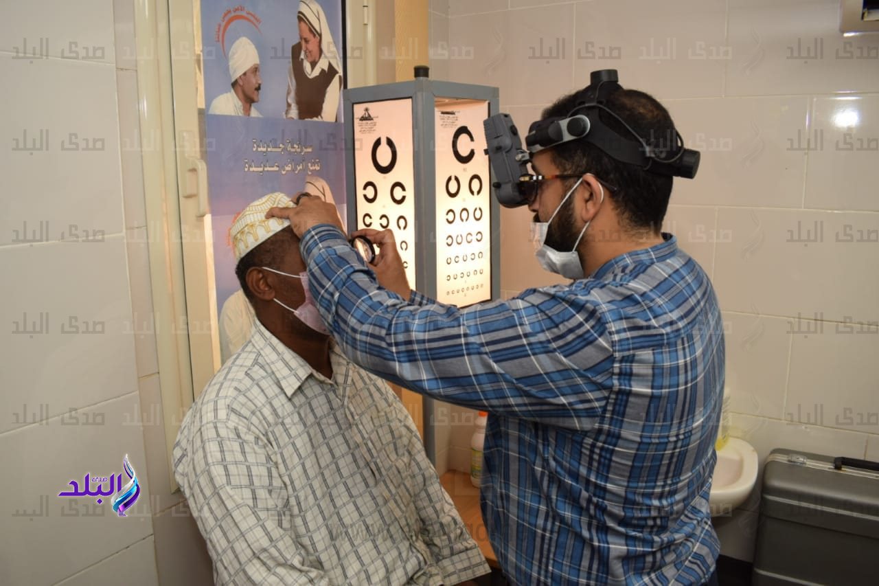 زيارة قافلة جامعة عين شمس التنموية الشاملة لمحافظة البحر الأحمر