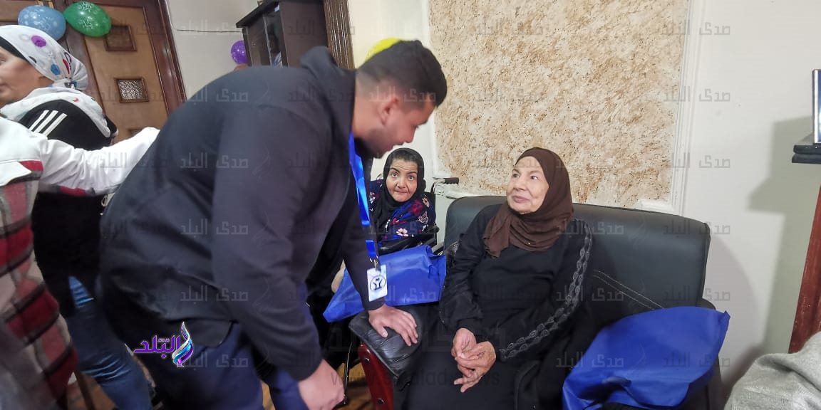 اتحاد طلاب ألسن عين شمس في زيارة لدار مسنين الرحمن الرحيم