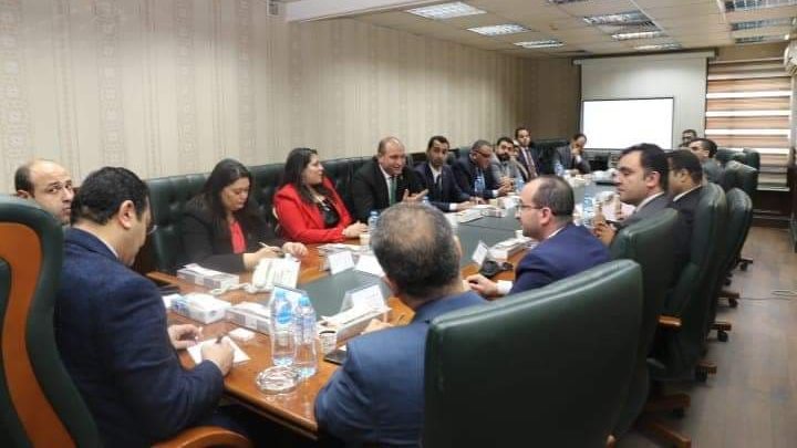 وفد "التنسيقية" يلتقي  رئيس "حماية المستهلك"