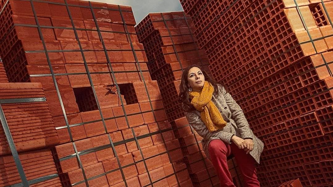 سنية الشامخى