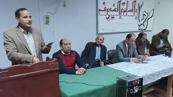 لقاء أدبي في أسيوط