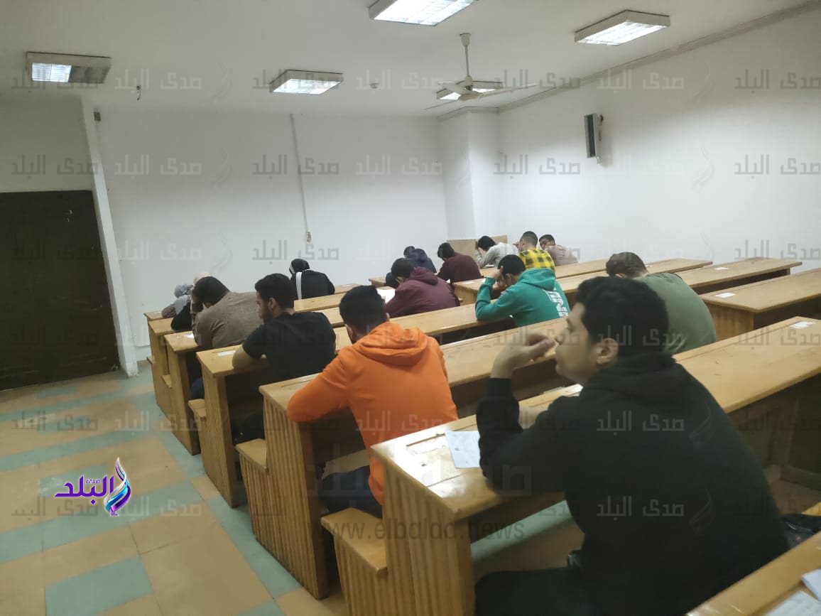 آثار عين شمس تبدأ اختبارات منتصف الفصل الدراسي الثاني