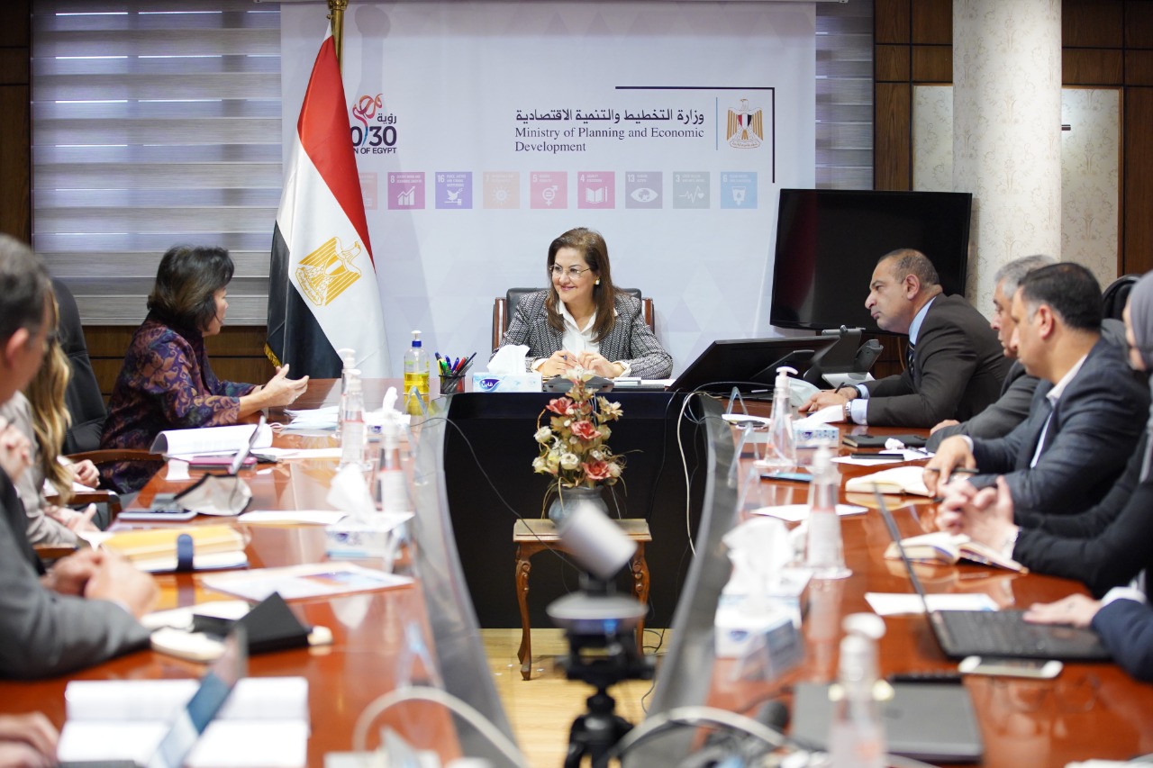 وزيرة التخطيط تستقبل مديرة سياسات التنمية بالبنك الدولي