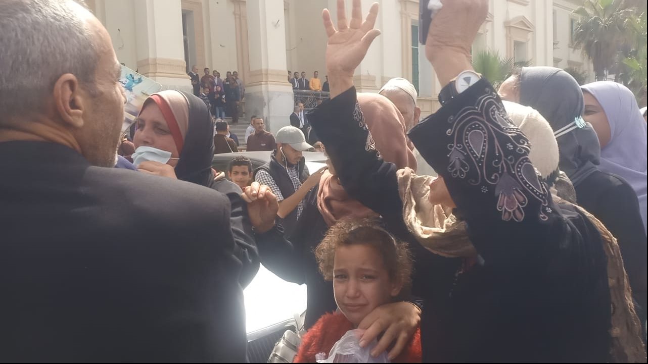 فرحة عقب صدور حكم فتاة المول
