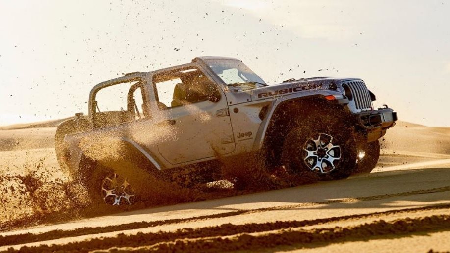 السيارة jeep wrangler موديل 2022