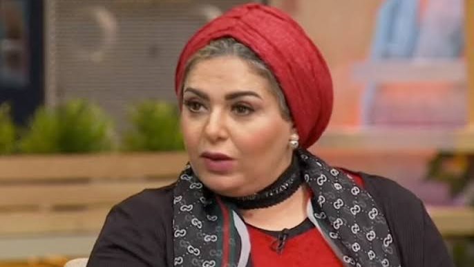 الفنانة صابرين