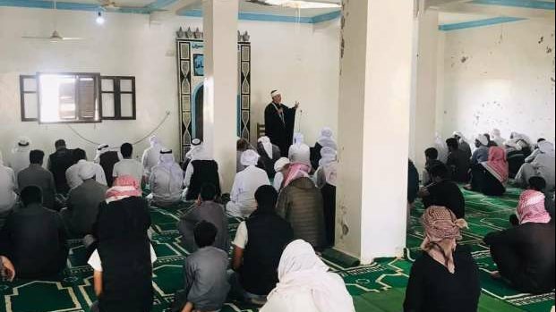 صلاة الظهر في زوايا الطريقة الصوفية برفح