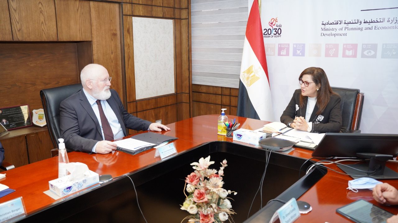 خلال اللقاء