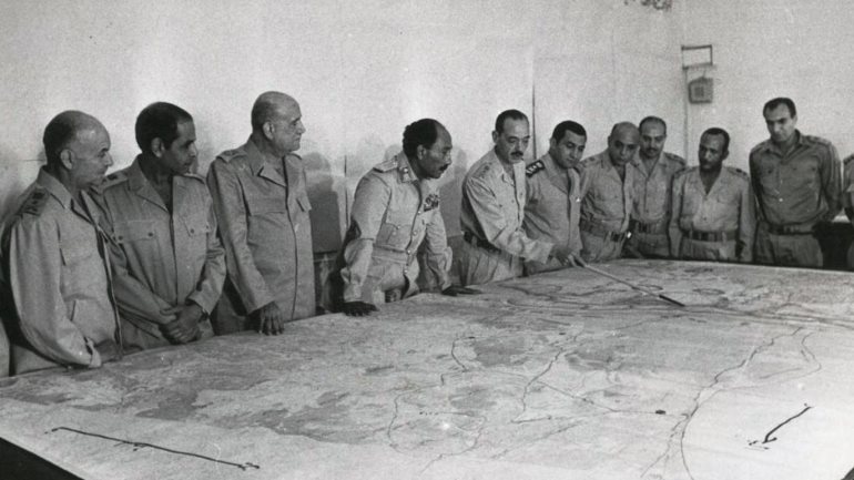 قادة القوات المسلحة