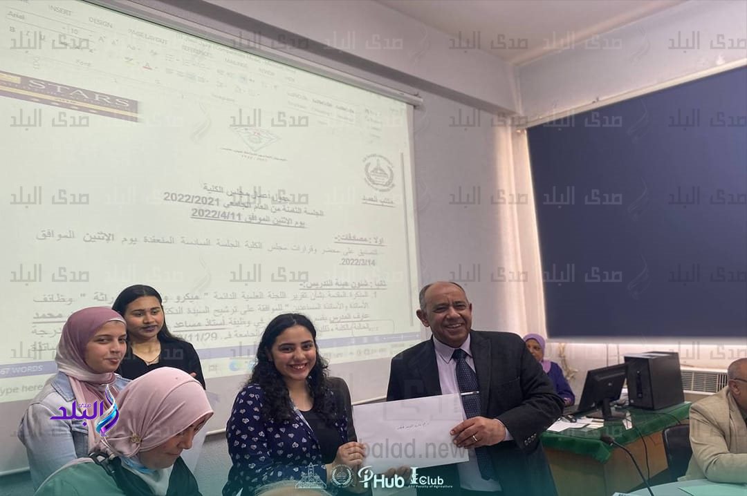 تكريم المبتكرين بزراعة عين شمس 