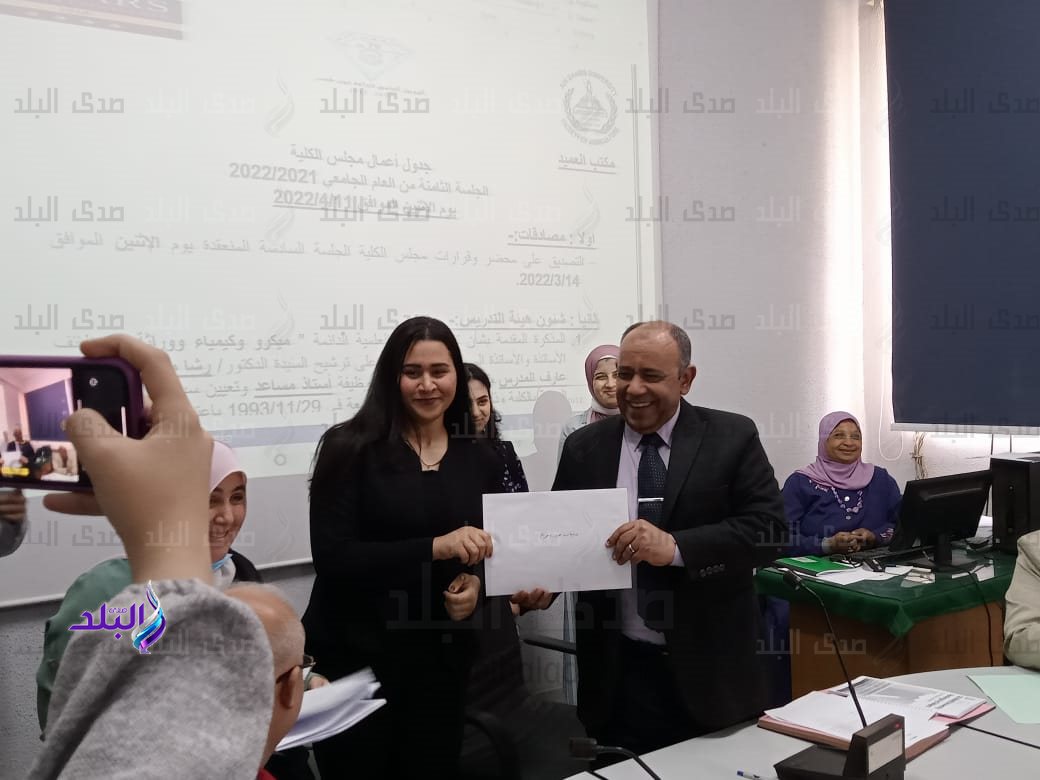 تكريم المبتكرين بزراعة عين شمس 