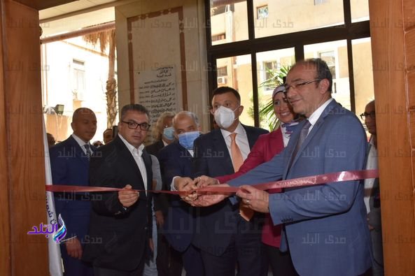 رئيس جامعة عين شمس يشهد عدداً من الافتتاحات بمستشفى الدمرداش الجامعي