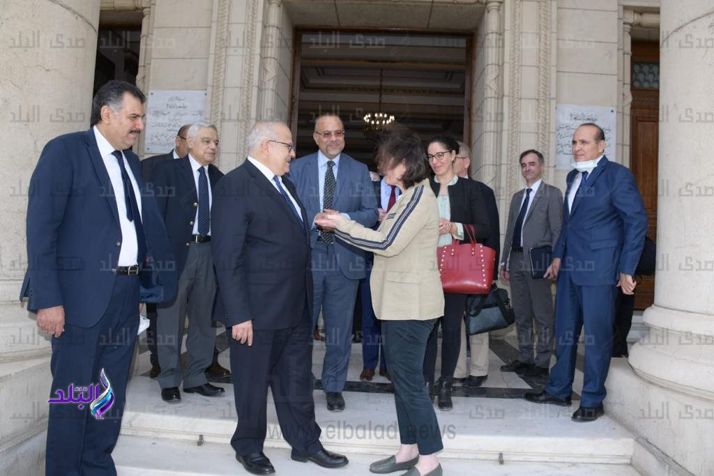 جانب من الاتفاقيات العلمية المشتركة بين جامعة القاهرة وكبرى الجامعات العالمية