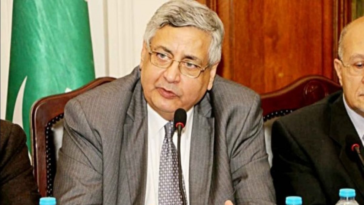 الدكتور محمد عوض تاج الدين مستشار رئيس الجمهورية لشئون الصحة