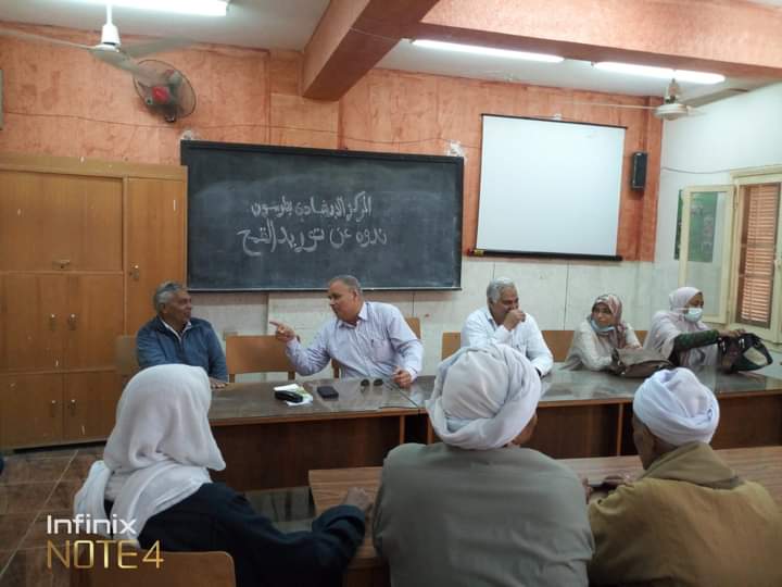 الزراعة: تشجيع المزارعين بالاسماعيلية على توريد القمح 