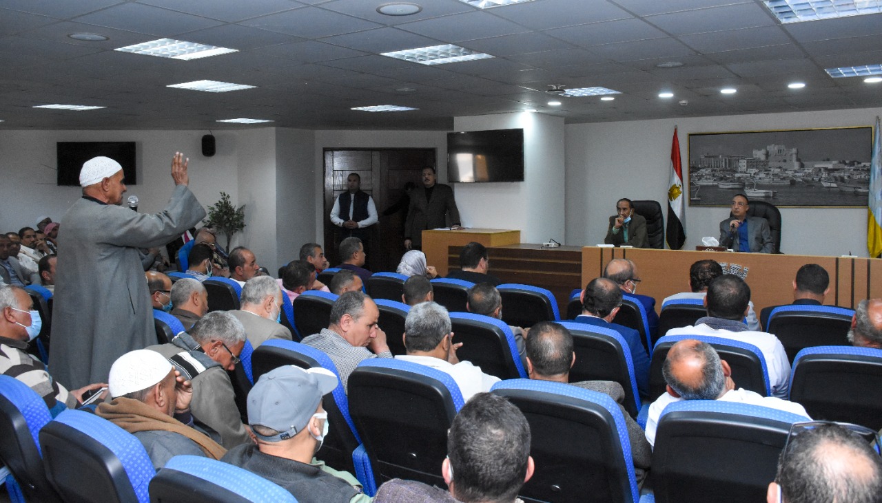 اجتماع بديوان عام محافظة الإسكندرية لمناقشة توريد الاقماح
