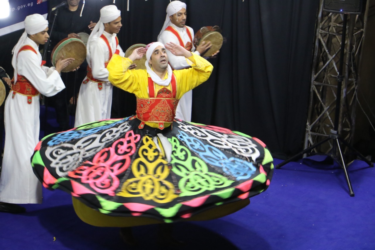 ليالي رمضان الثقافية والفنية