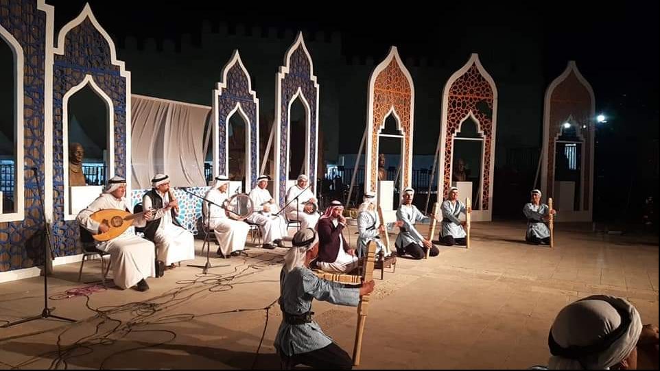 فرقة العريش للفنون علي المسرح الروماني