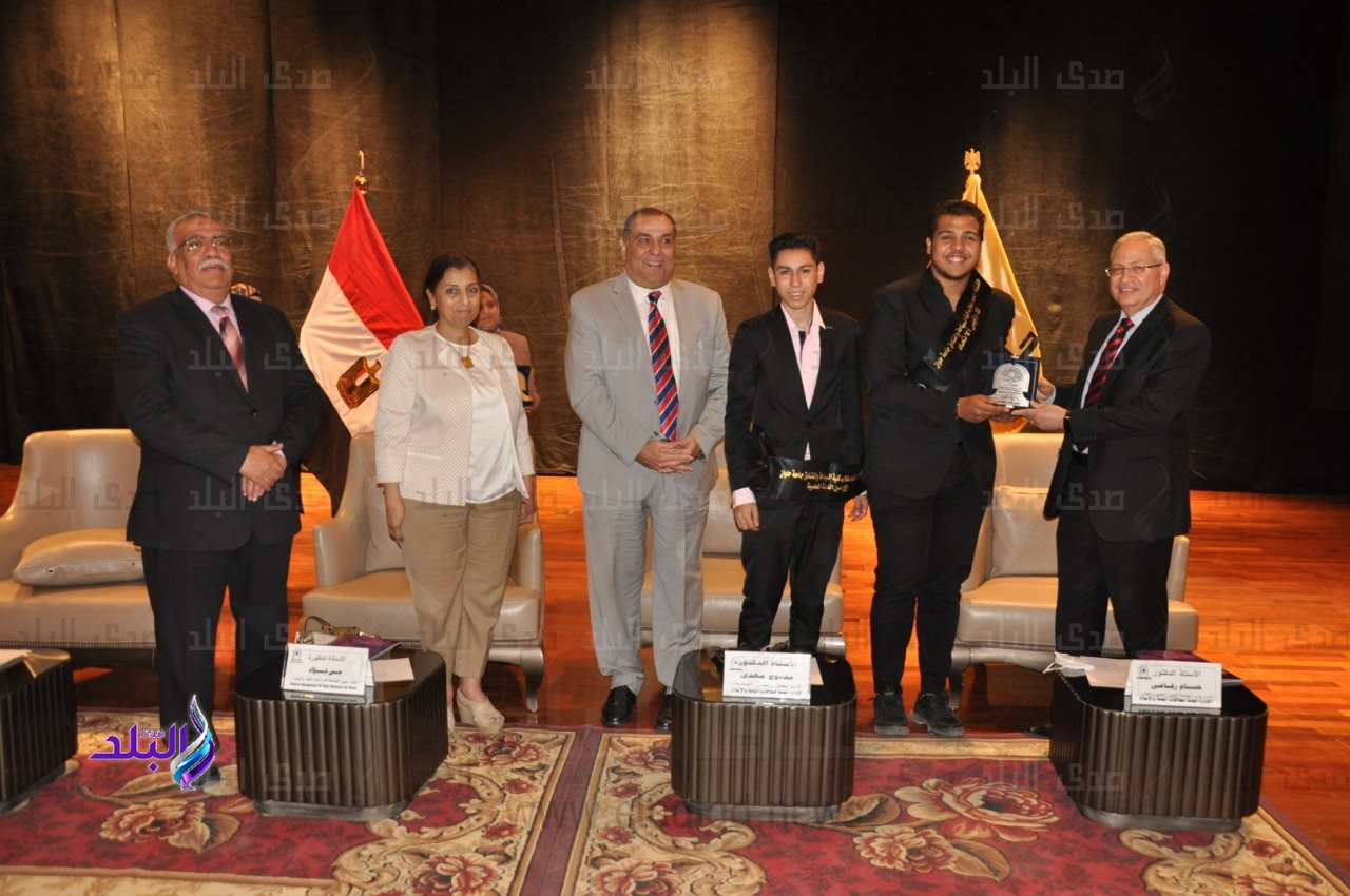 تنصيب على السيد رئيسا لاتحاد طلاب الجامعة ويارا هانى نائبا له