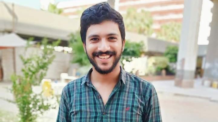 الشاب المتوفي 