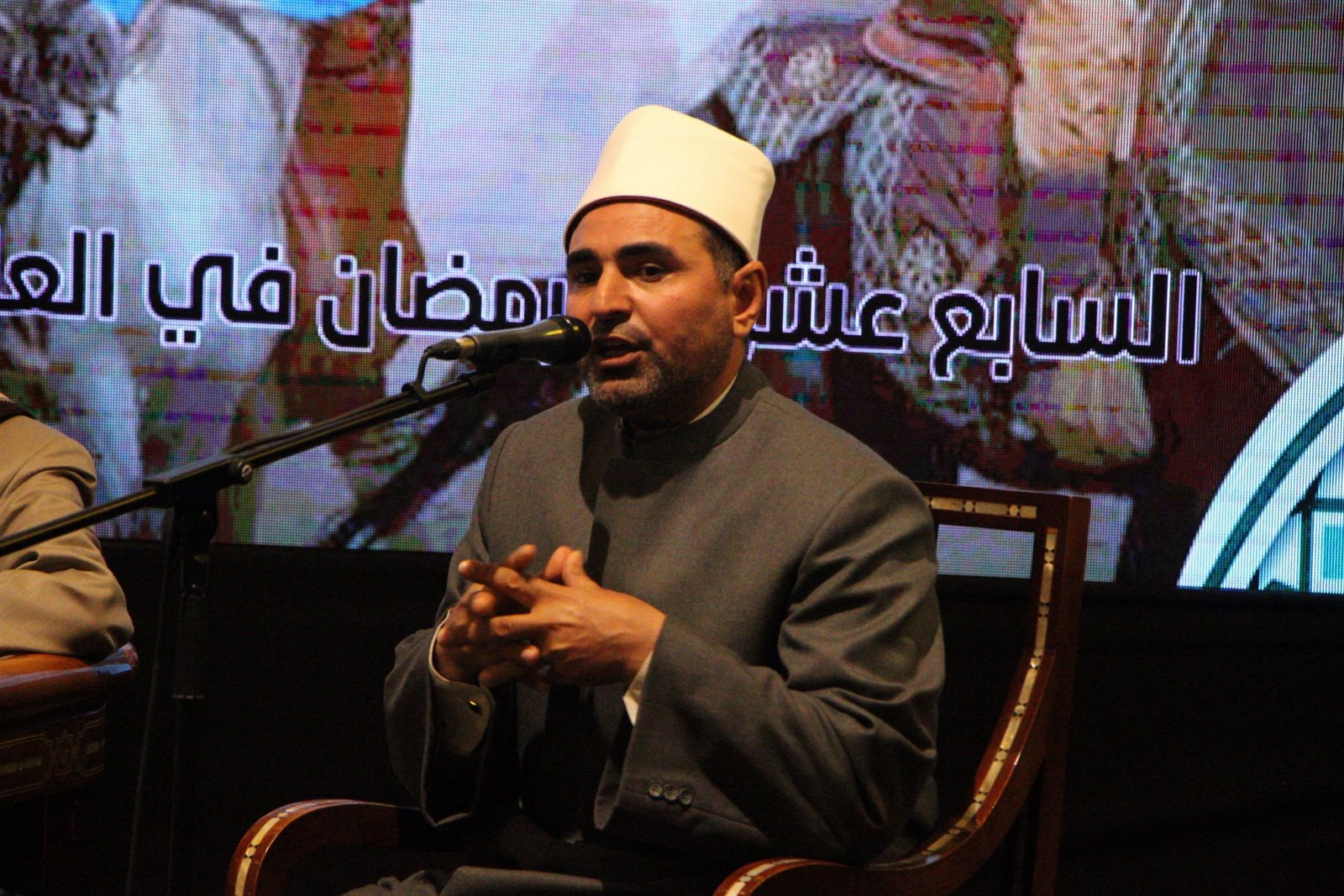 مدير الجامع الأزهر 