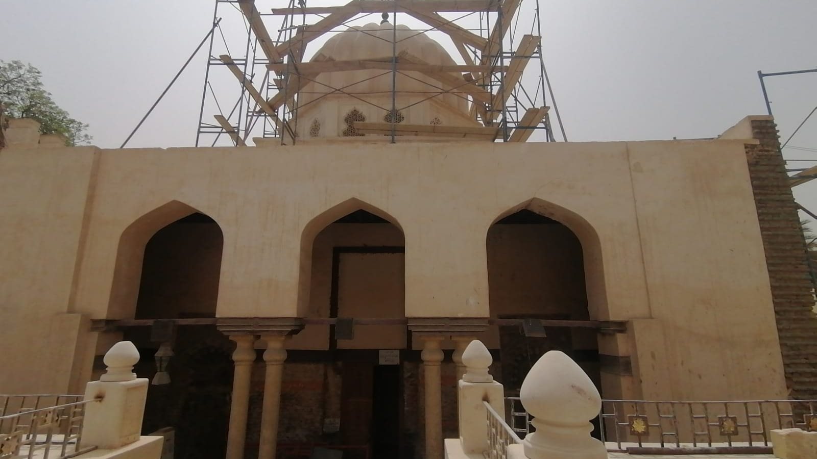 تطوير مزارات آل البيت