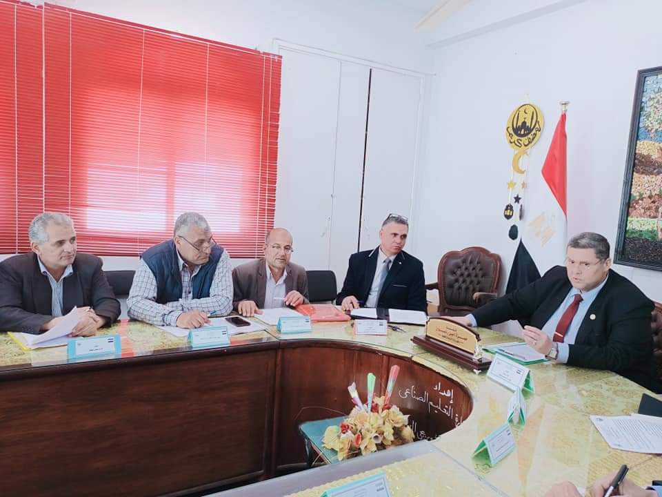 الاستعداد الامتحانات صفوف النقل والدبلومات بسيناء