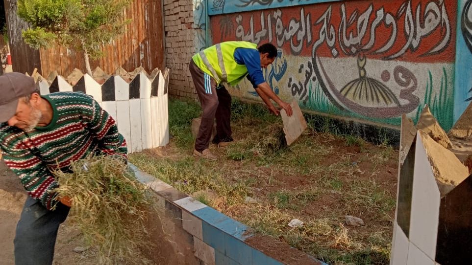 رفع 200 طن مخلفات بطنطا ورفع كفاءة الطرق بالمحلة والسنطة