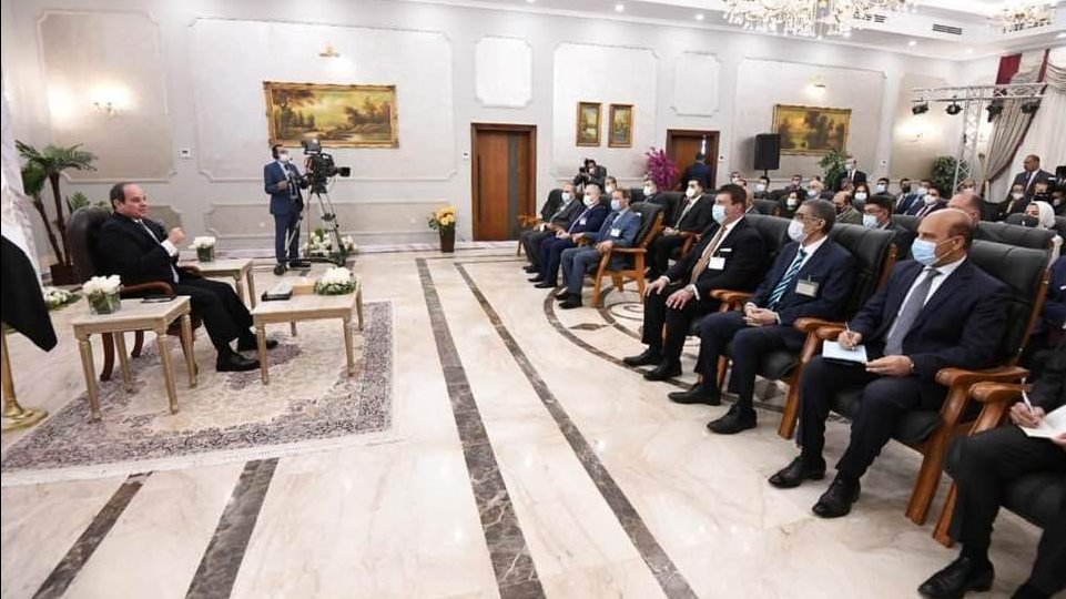 جانب من لقاء الرئيس السيسي والصحفيين