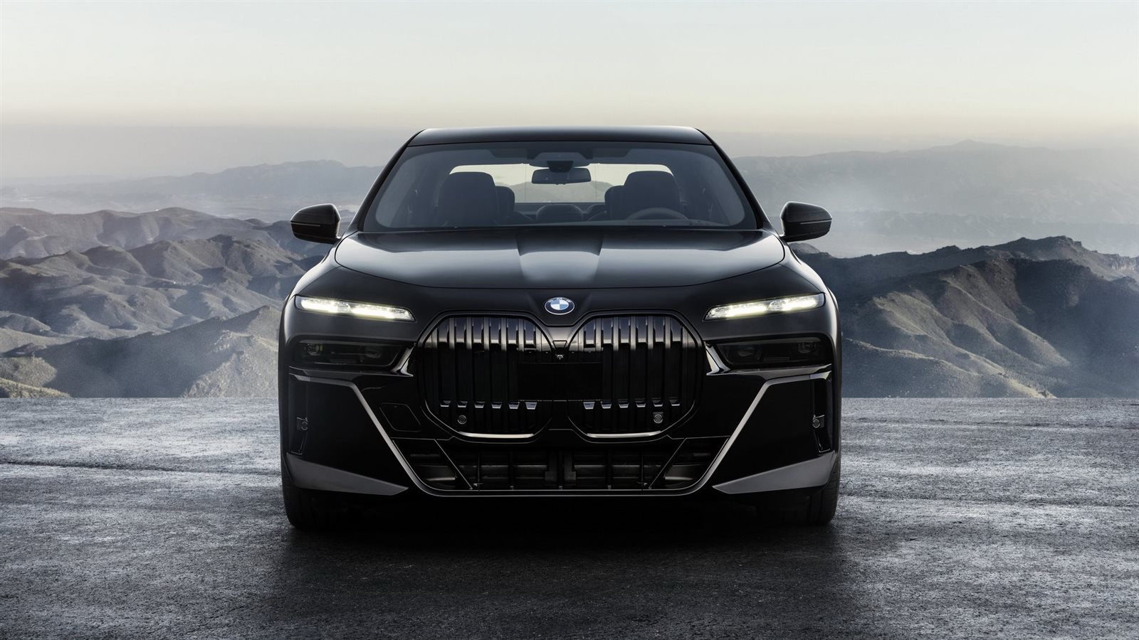 الصانع البافاري يخطف الانظار بنسخته الجديدة من الفئة السابعة