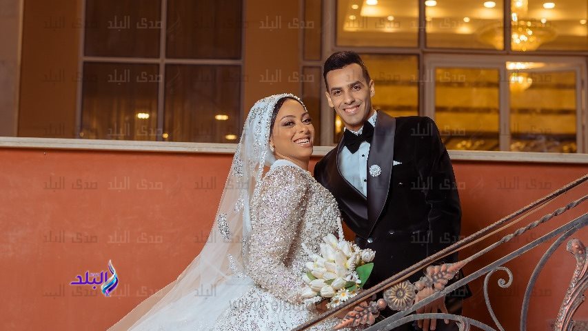 حسين معتز يخطف قلب السندريلا ايناس فواز