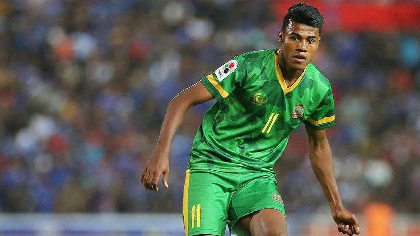 بسام شاكر لاعب المنتخب العراقي 