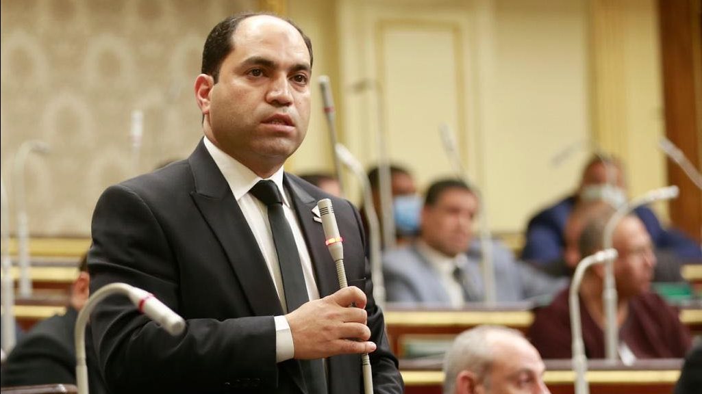  النائب عمرو درويش، أمين سر لجنة الإدارة المحلية