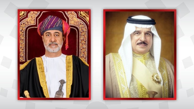 ملك البحرين والسلطان العماني 